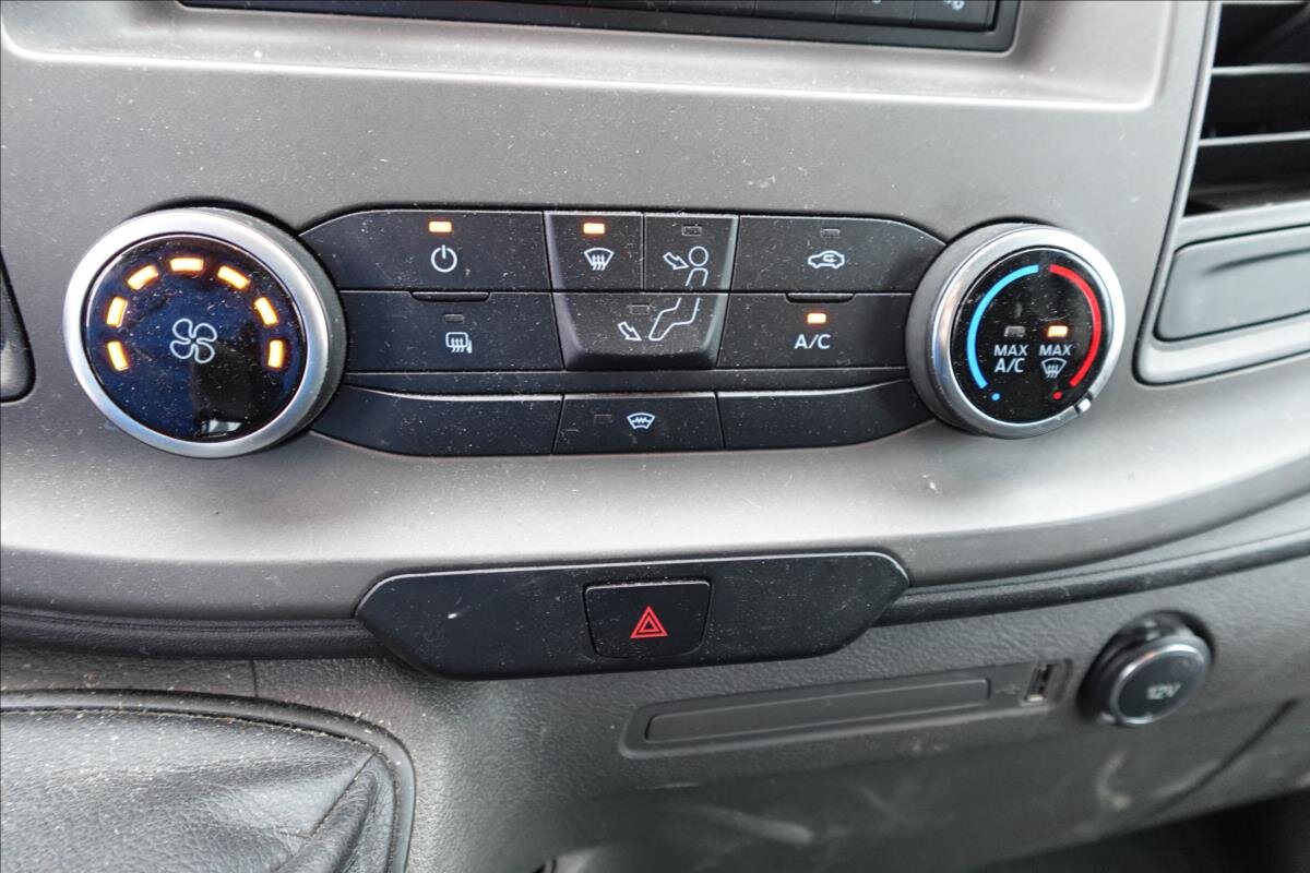 Ford Transit Custom Ostatní 2,0 l 77 kw