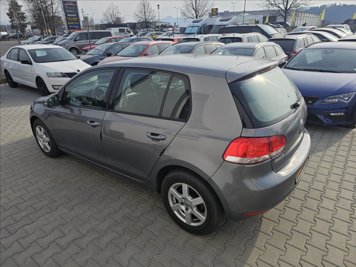 Volkswagen Golf Hatchback 1,4 l 59 kw