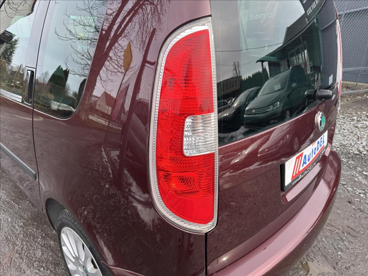 Škoda Roomster Kombi 1,2 l 77 kw