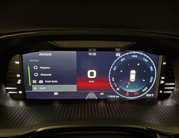 Škoda Octavia Sedan / Limuzína 2,0 l 180 kw