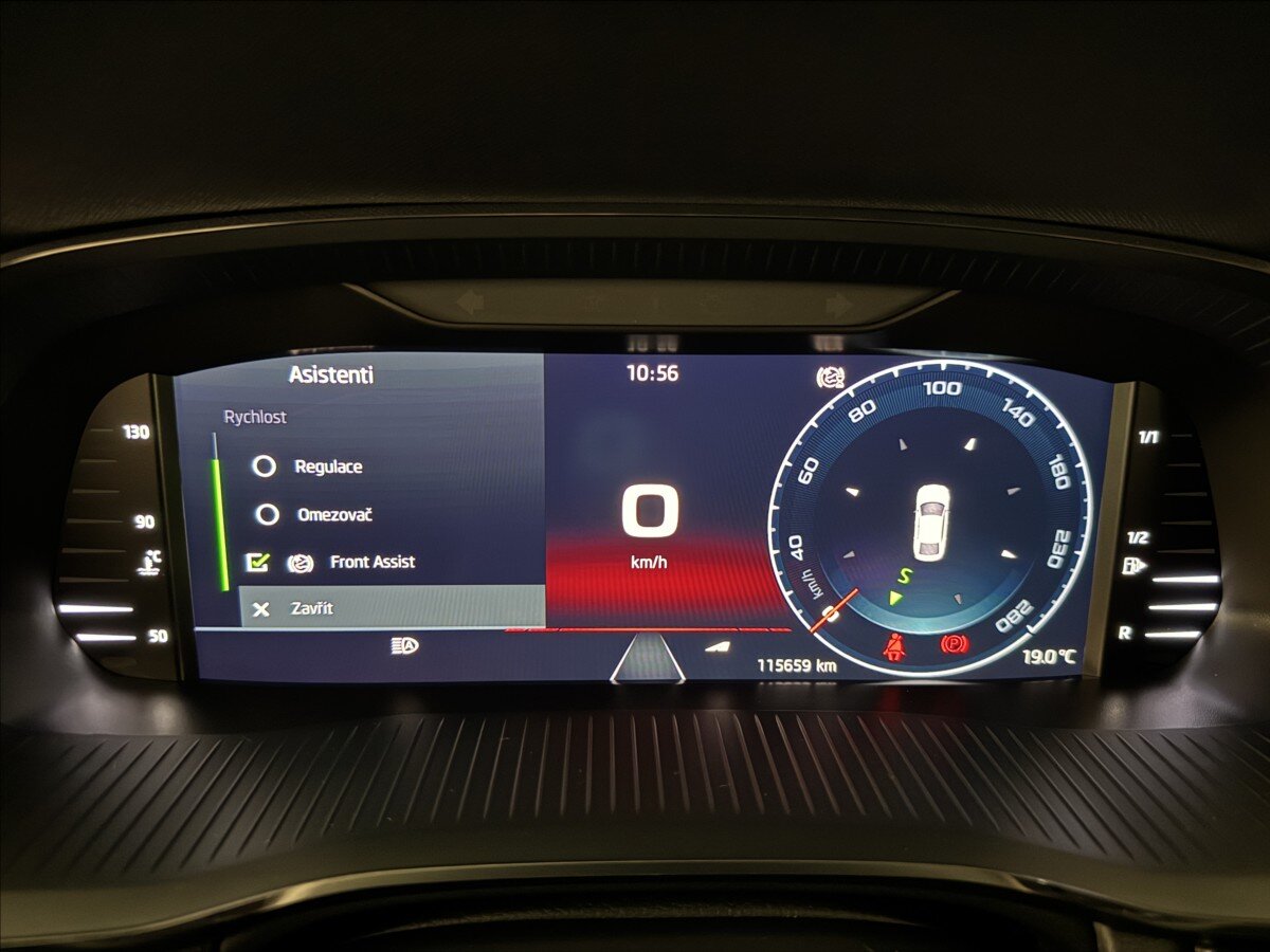 Škoda Octavia Sedan / Limuzína 2,0 l 180 kw