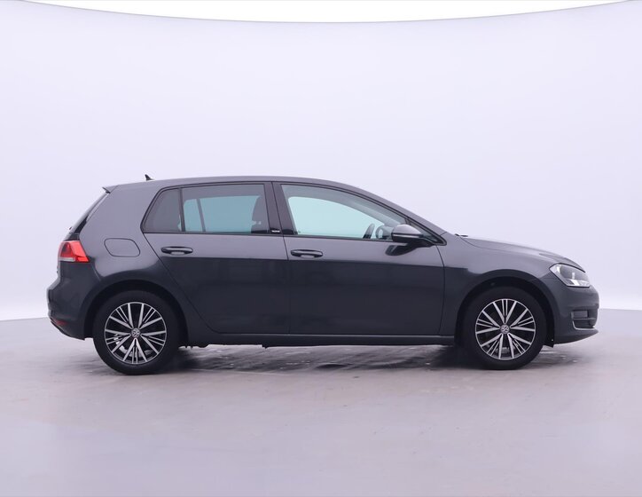 Volkswagen Golf Hatchback 1,2 l 81 kw