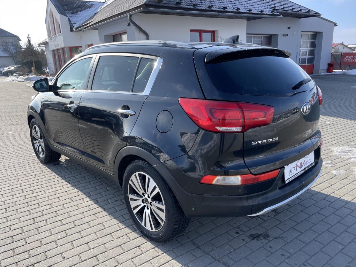 KIA Sportage SUV 2,0 l 135 kw