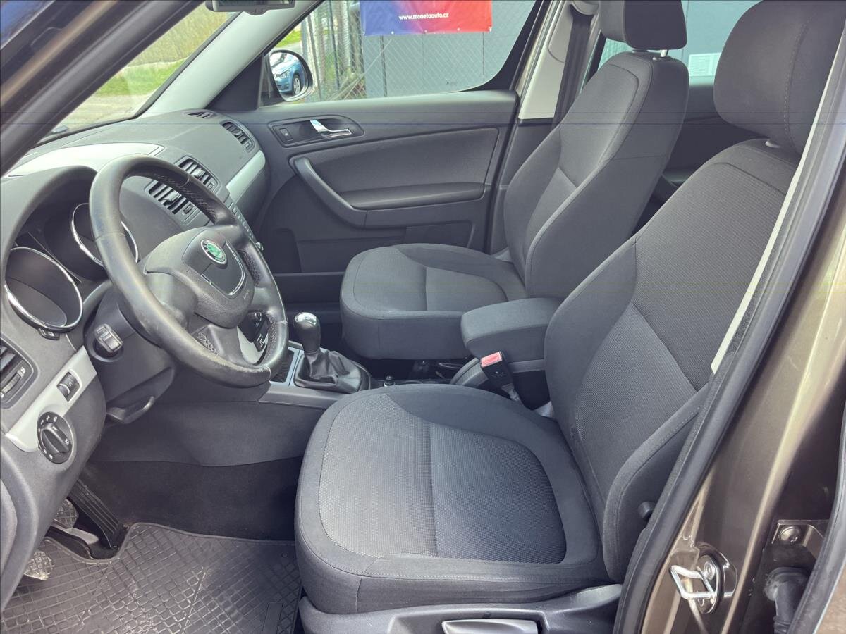 Škoda Yeti SUV / Terénní 1,2 l 77 kw