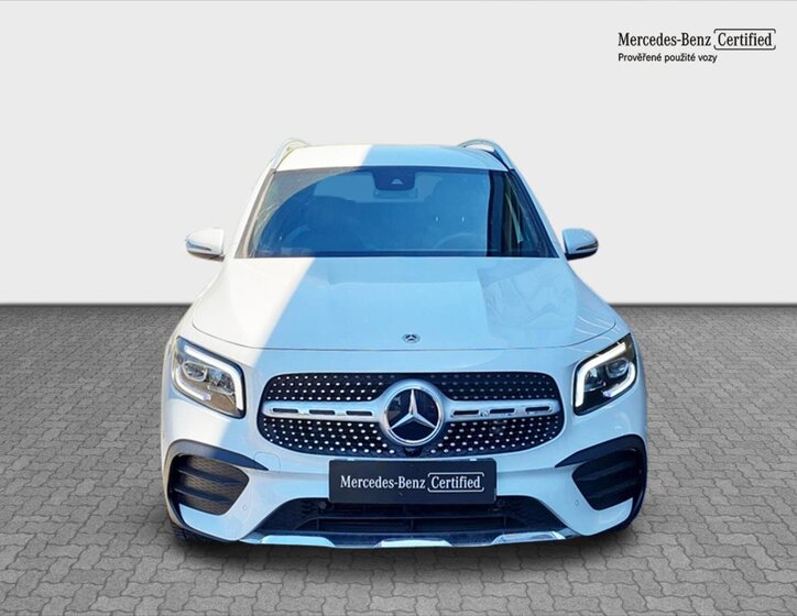 Mercedes-Benz GLB 8