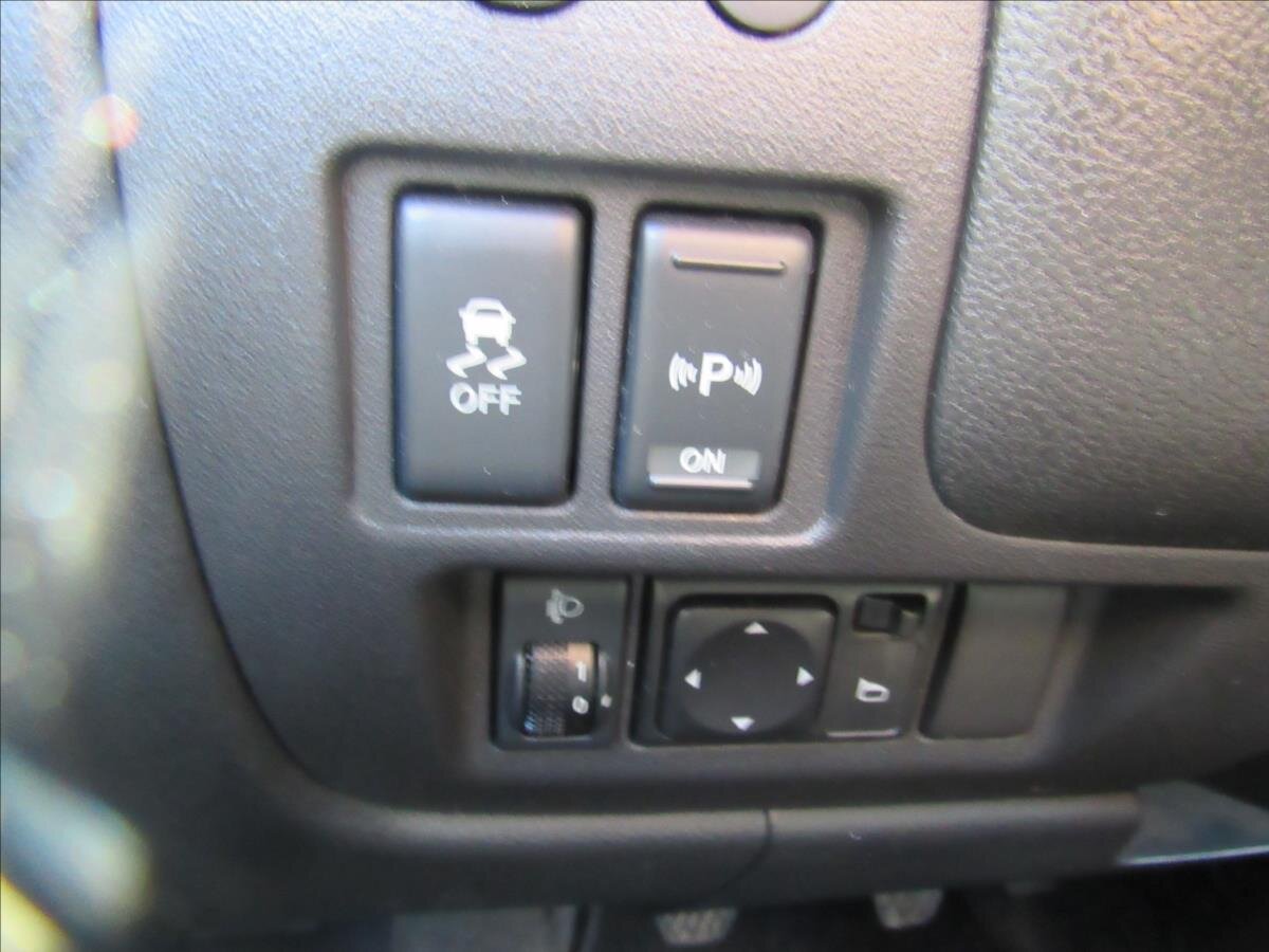 Nissan Micra Hatchback 1,2 l 59 kw