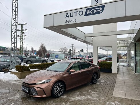 Toyota Camry Sedan 2,5 l 137 kw