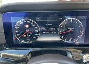 Mercedes-Benz Třídy E Kupé 2,0 l 180 kw