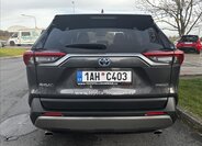 Toyota RAV4 5