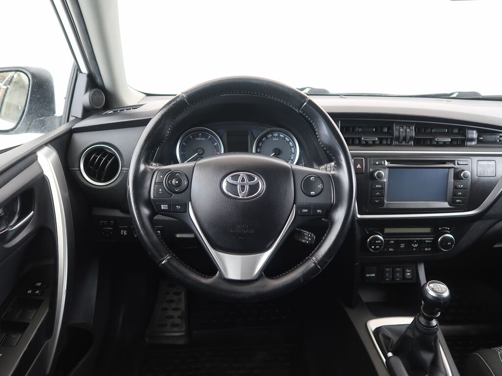 Toyota Auris Hatchback 1,6 l 97 kw