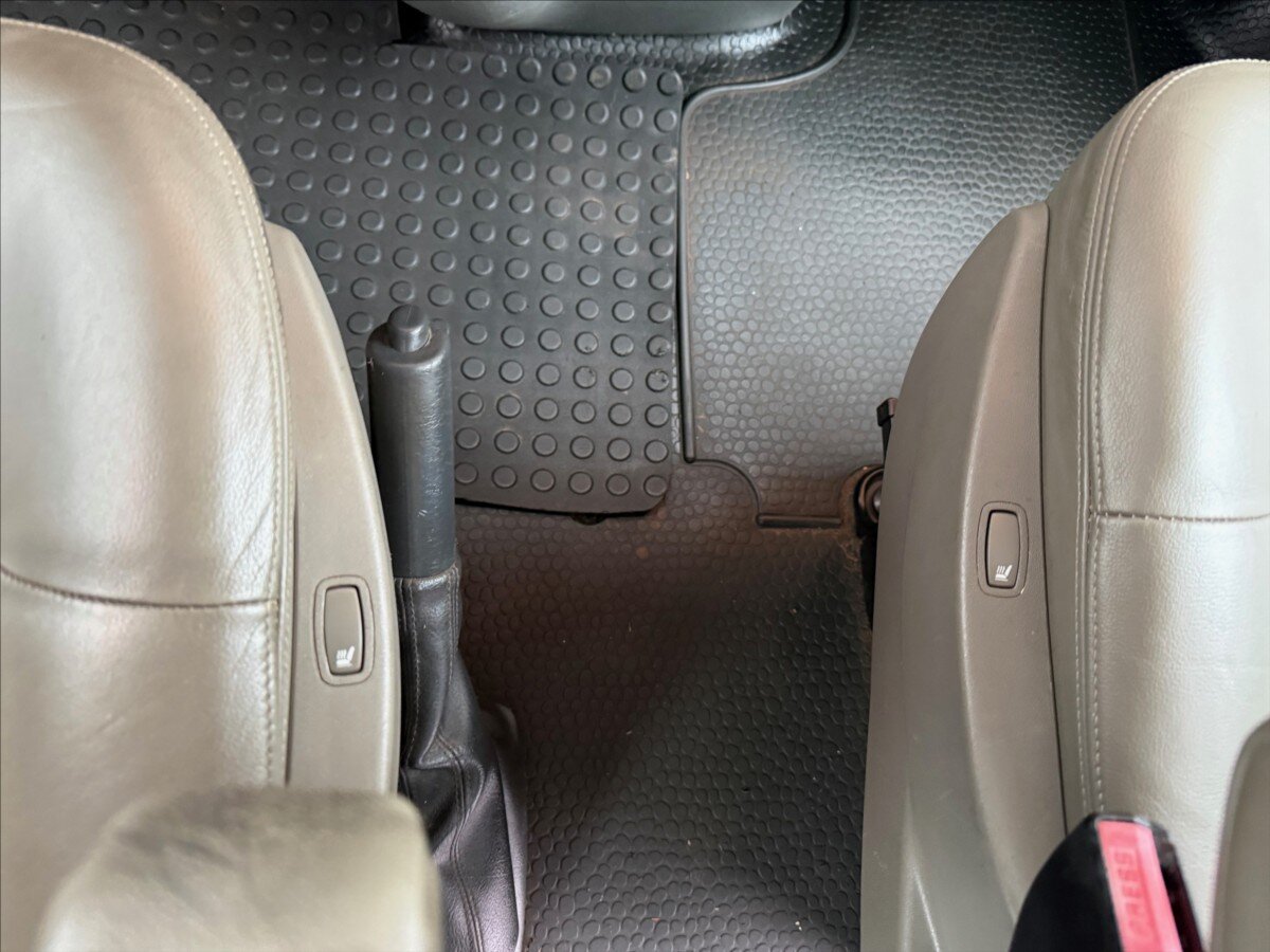 Opel Vivaro MPV 2,0 l 84 kw