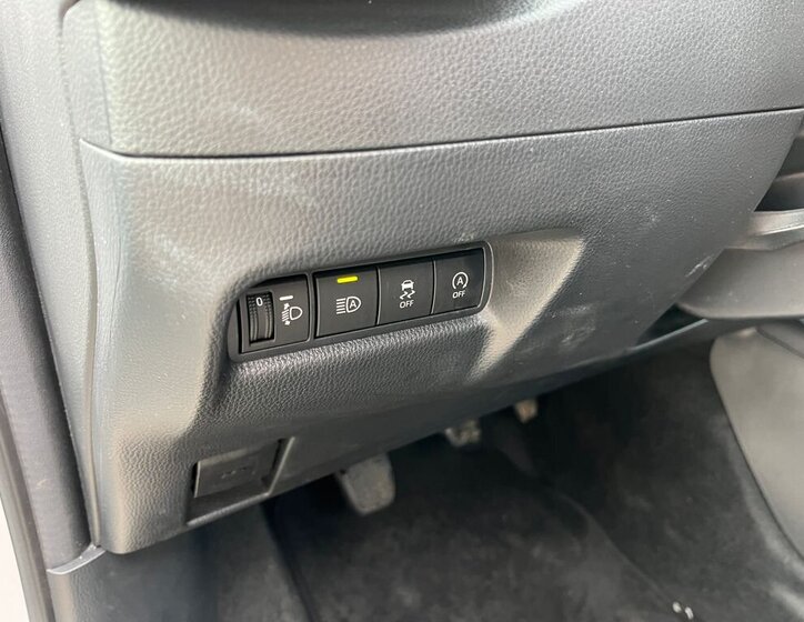 Toyota Aygo Hatchback 998,0 53 kw