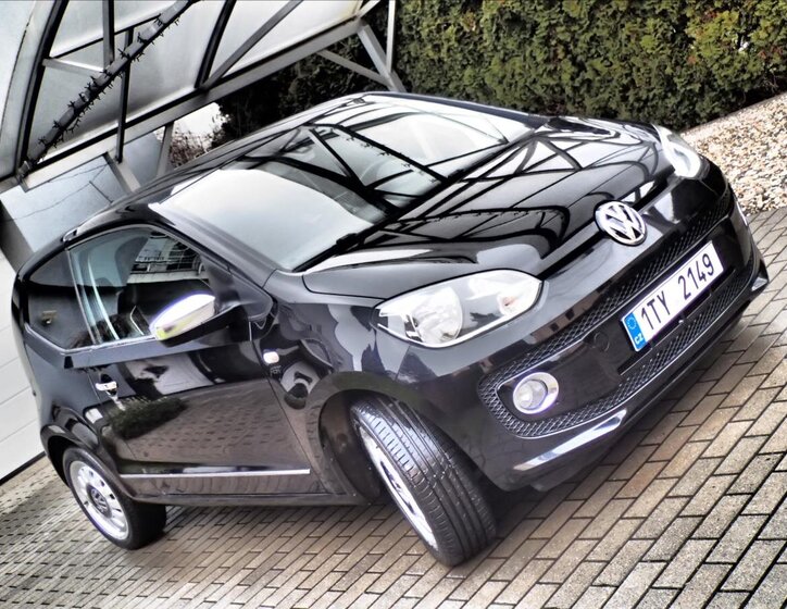 Volkswagen up! Hatchback 999,0 44 kw