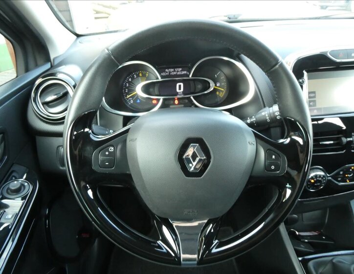 Renault Clio 29