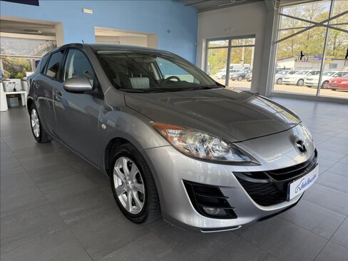 Mazda 3 Hatchback 2,0 l 111 kw
