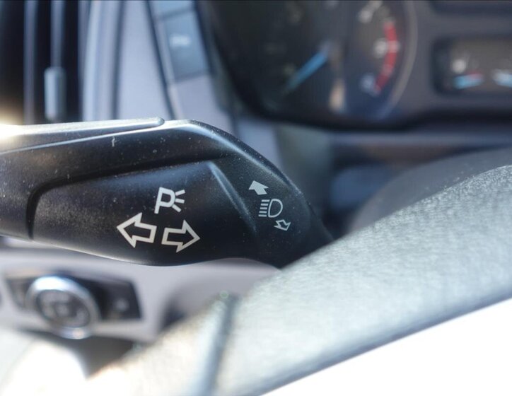 Ford Transit Ostatní 2,0 l 77 kw