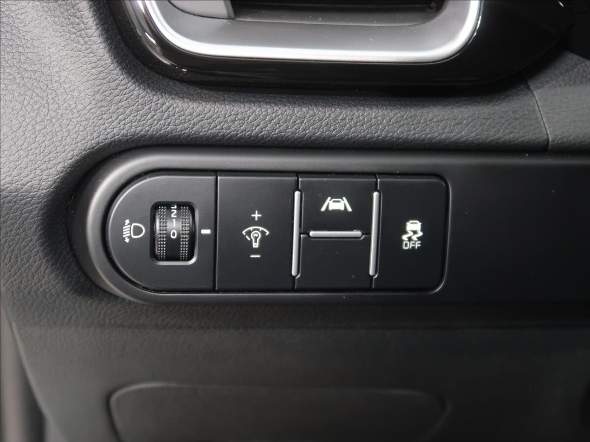 KIA XCeed SUV / Terénní 1,5 l 103 kw