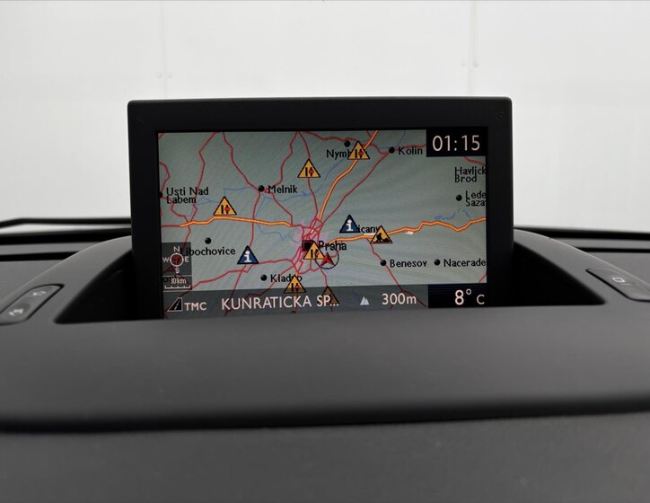 Peugeot 5008 MPV 2,0 l 120 kw