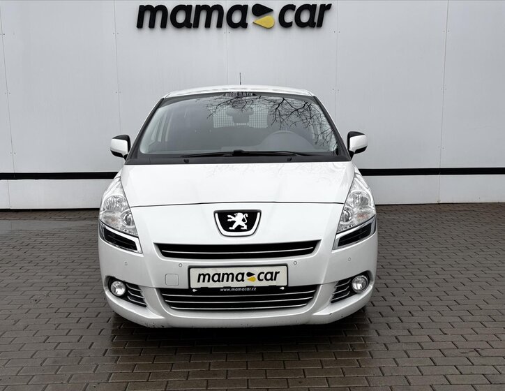Peugeot 5008 MPV 2,0 l 120 kw