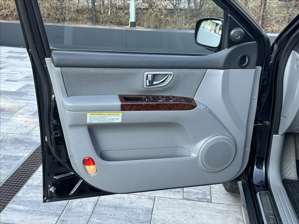 KIA Sorento SUV / Terénní 2,5 l 103 kw