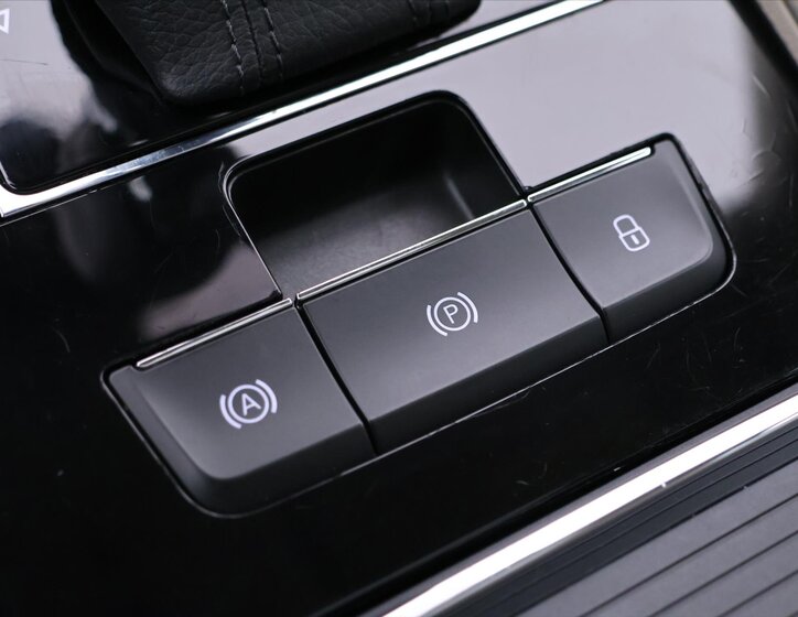 Škoda Superb Liftback 2,0 l 200 kw