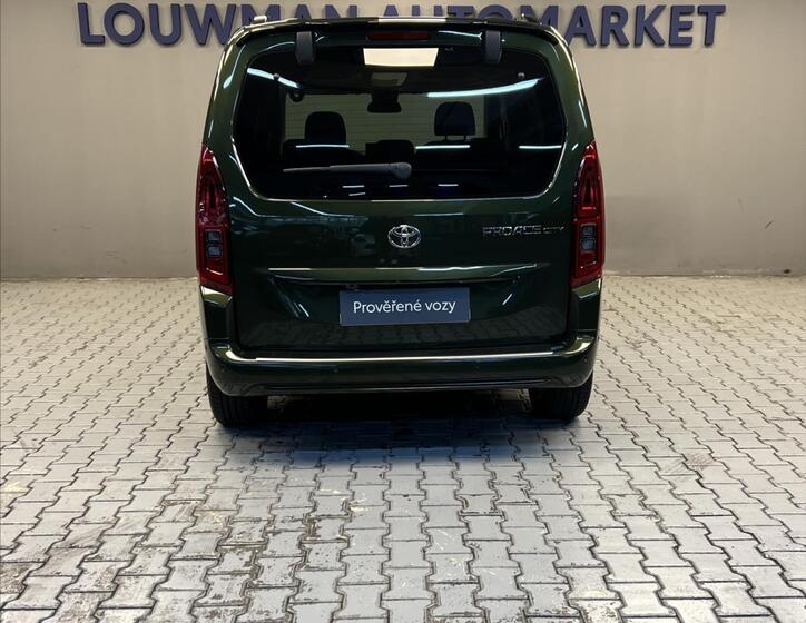 Toyota ProAce City Verso 16