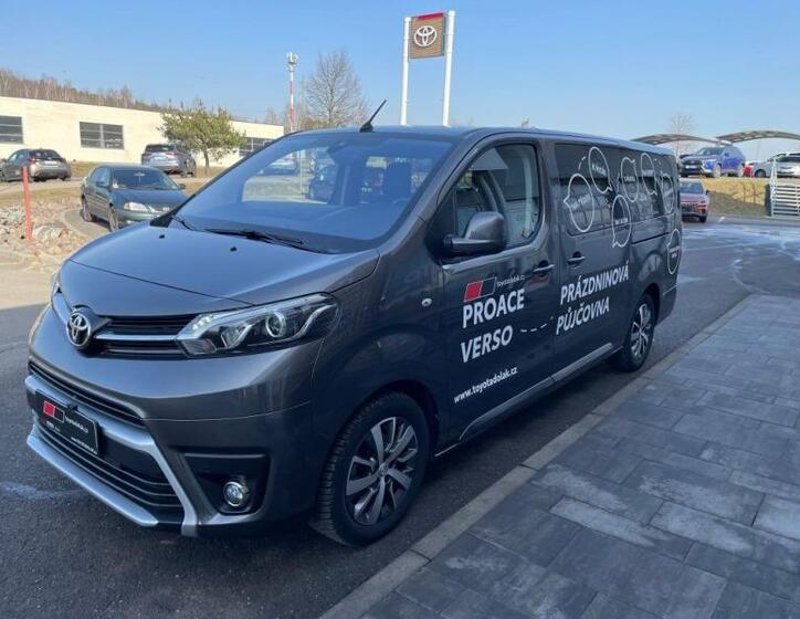 Toyota ProAce Verso 8