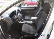 Mitsubishi Outlander SUV / Terénní 2,3 l 110 kw