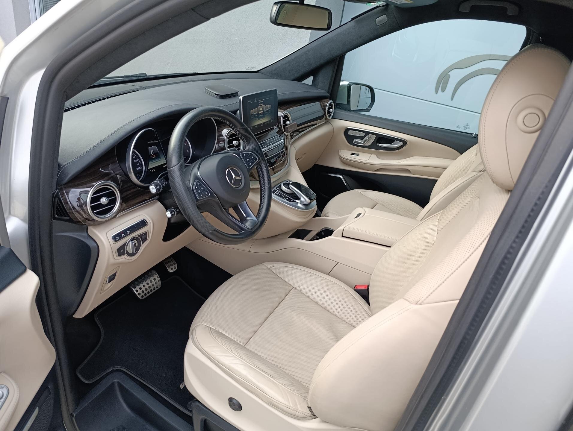 Mercedes-Benz Třídy V Ostatní 2,1 l 173 kw