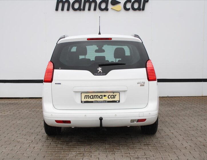 Peugeot 5008 MPV 1,6 l 88 kw