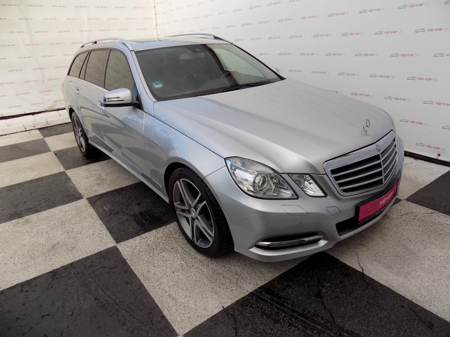 Mercedes-Benz Třídy E Kombi 3,0 l 170 kw