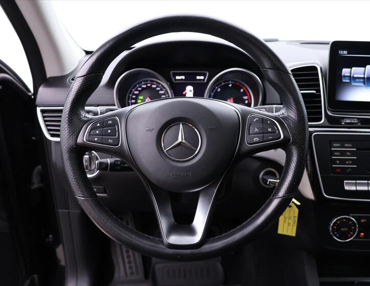 Mercedes-Benz GLE 21