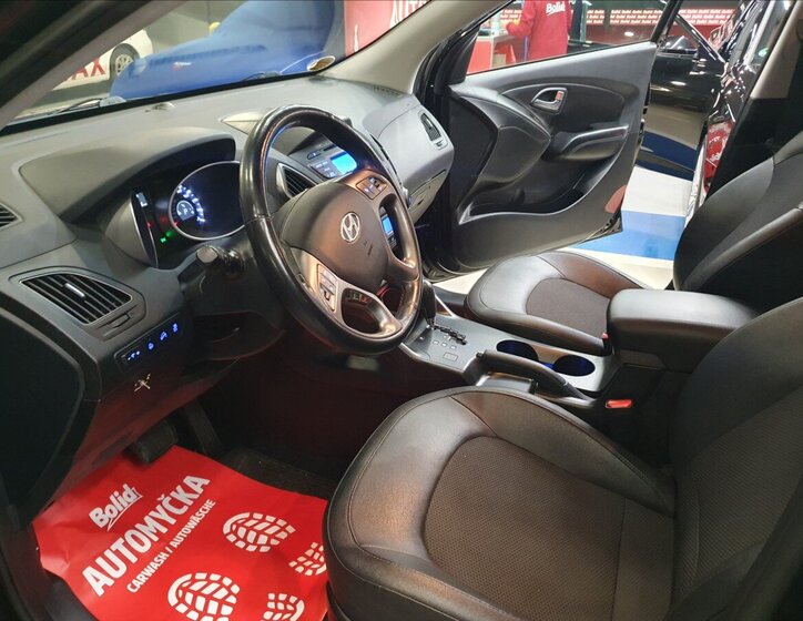 Hyundai ix35 SUV 2,0 l 122 kw