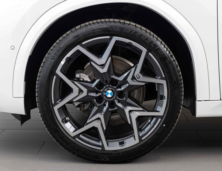 BMW X2 SUV 1,5 l 125 kw