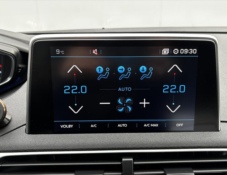 Peugeot 5008 SUV 2,0 l 130 kw