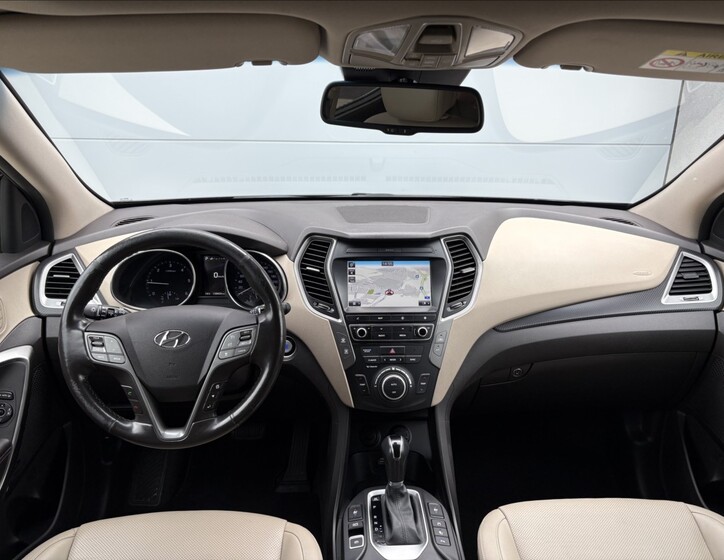 Hyundai Santa Fe 7