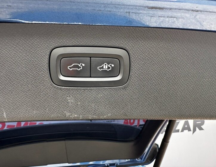 Volvo XC90 Ostatní 2,0 l 173 kw