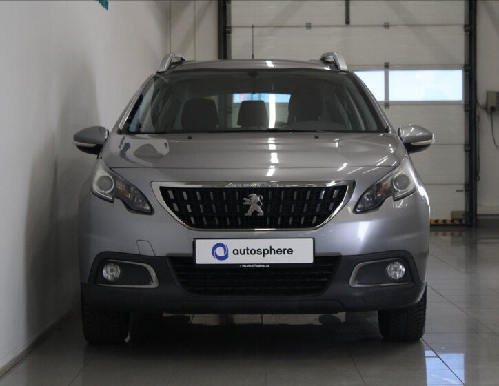 Peugeot 2008 SUV / Terénní 1,2 l 81 kw