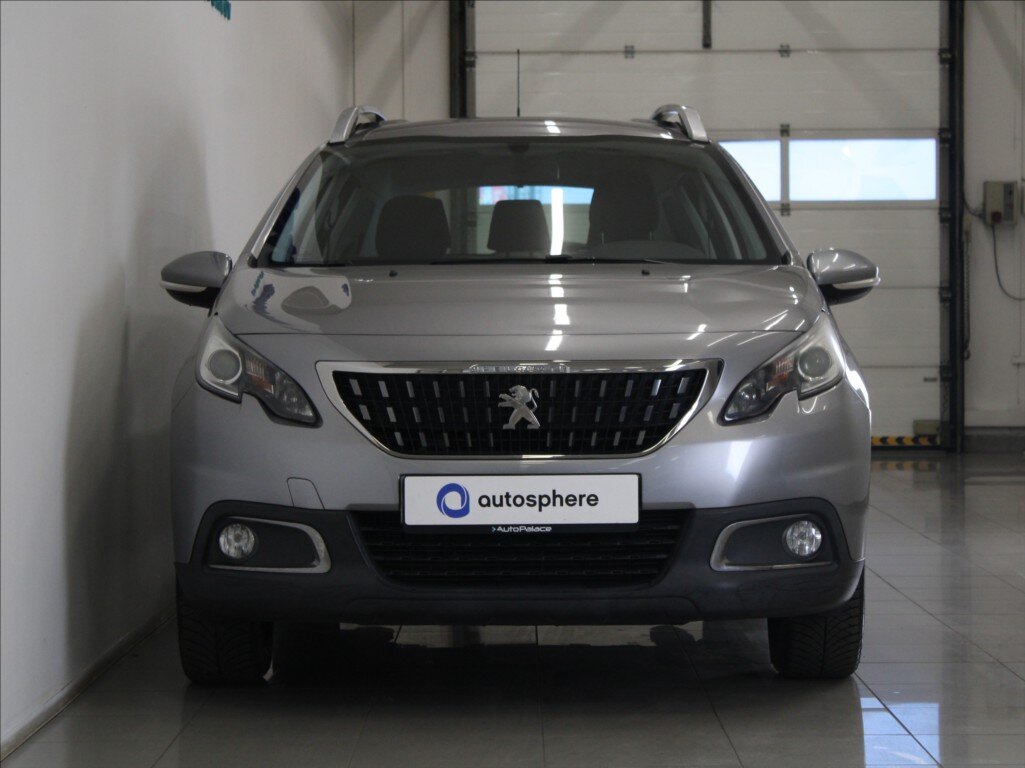 Peugeot 2008 SUV / Terénní 1,2 l 81 kw