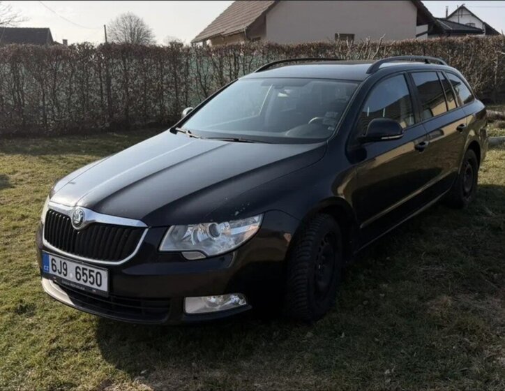 Škoda Superb Kombi 2,0 l 103 kw