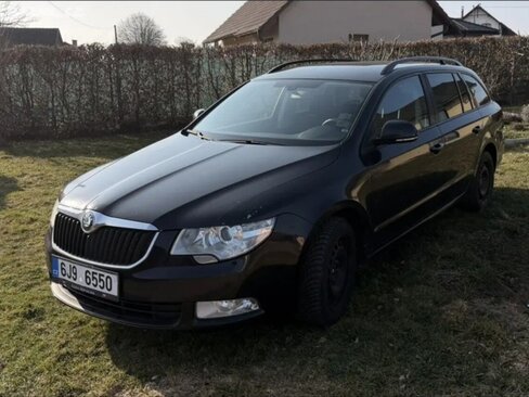 Škoda Superb Kombi 2,0 l 103 kw