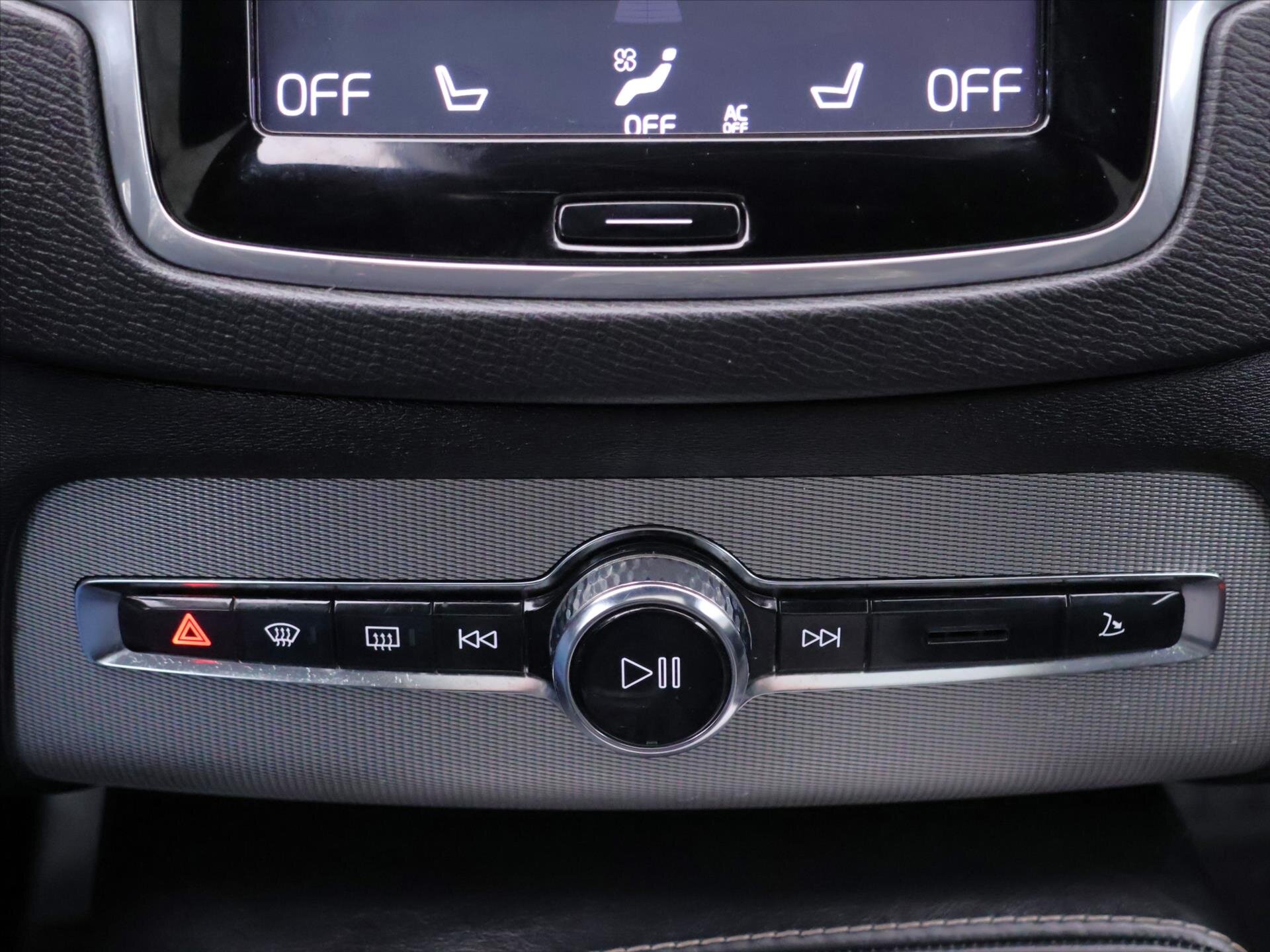 Volvo XC90 SUV 2,0 l 173 kw