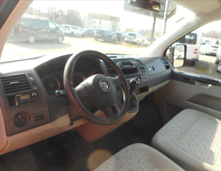 Volkswagen Transporter Valník 2,0 l 75 kw