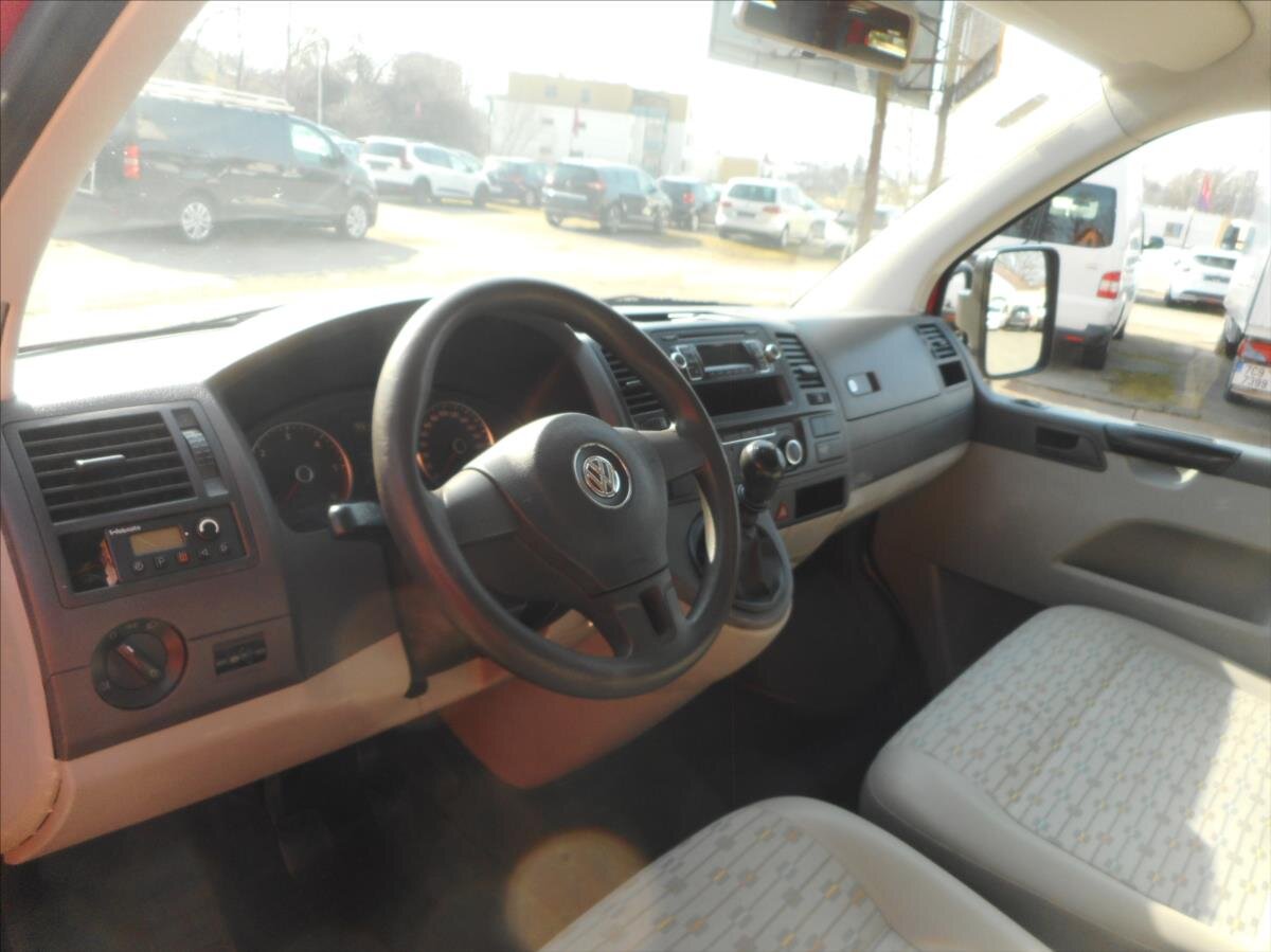 Volkswagen Transporter Valník 2,0 l 75 kw