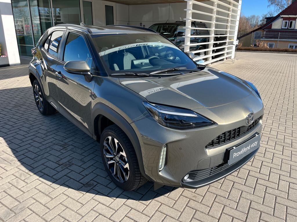 Toyota Yaris Cross SUV / Terénní 1,5 l 68 kw