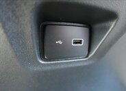 Peugeot Boxer Valník 2,2 l 121 kw