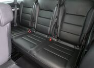 Peugeot Traveller 11