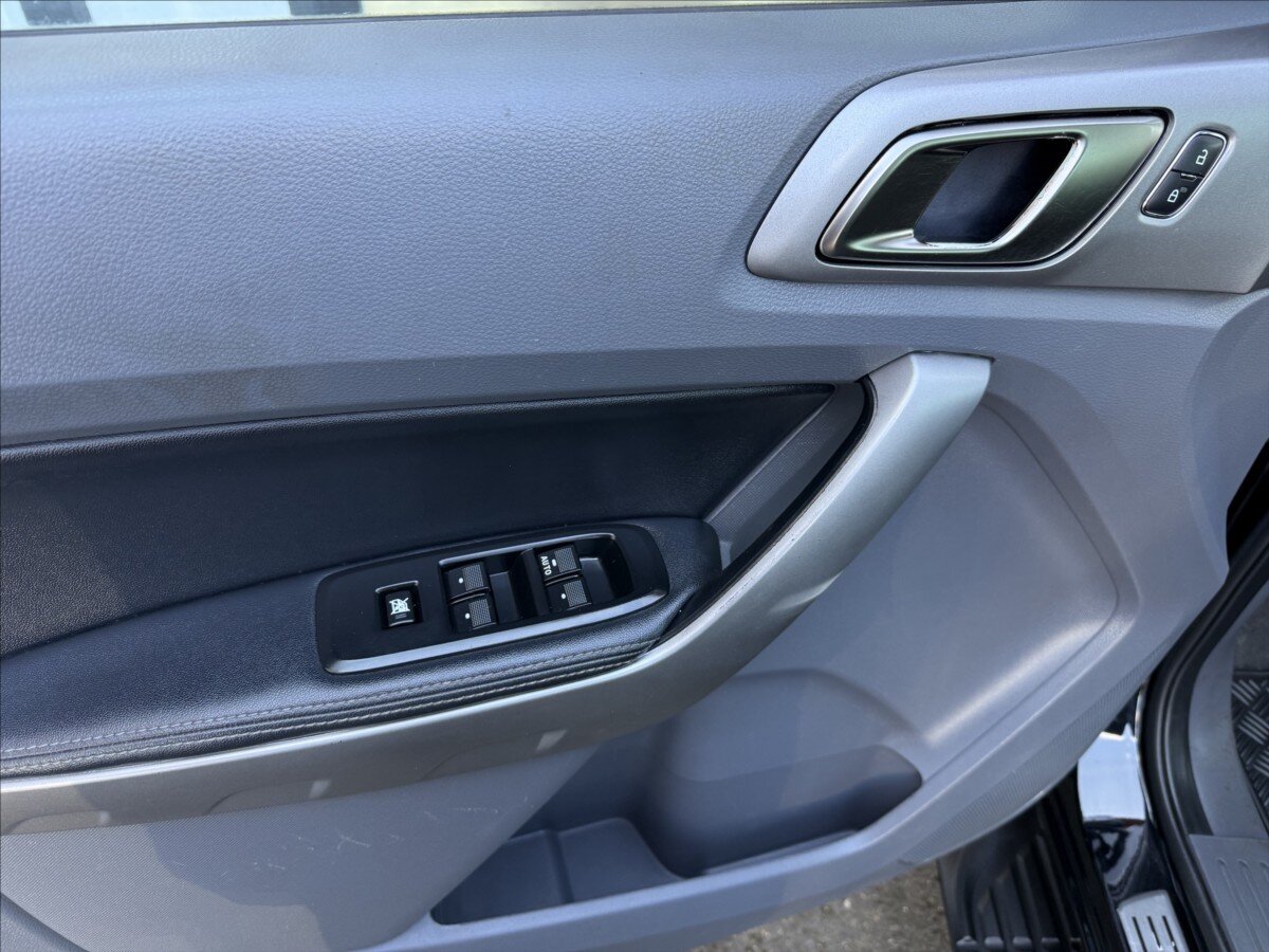 Ford Ranger Pick-up 3,2 l 147 kw