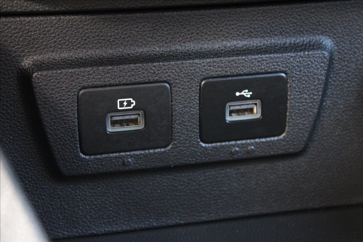 Dacia Duster SUV / Terénní 1,3 l 96 kw