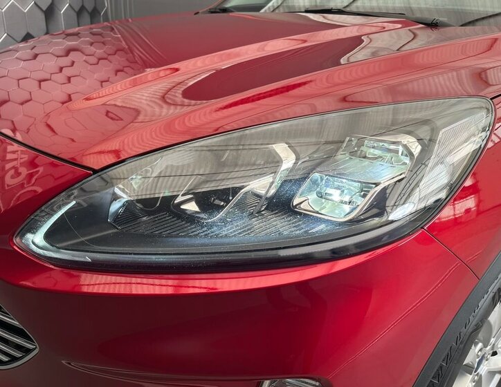 Ford Kuga SUV 2,5 l 140 kw